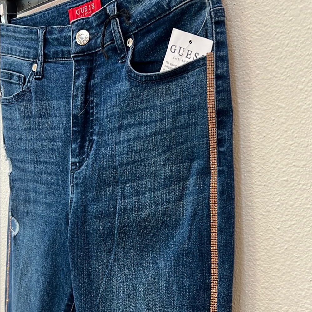 GUESS Womens sz6 Designer Blue Jeans w/Gold Rhinestones Down the Skinny cut legs